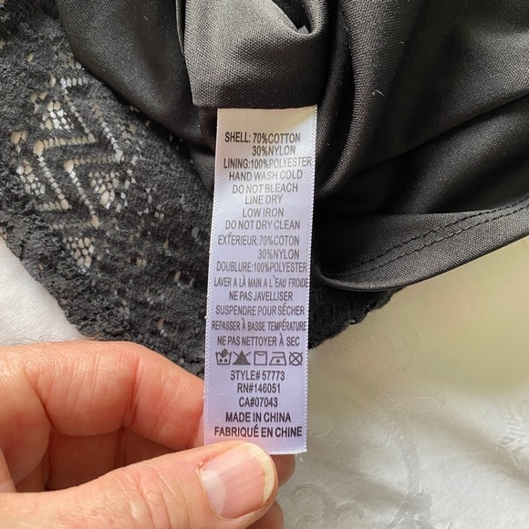 Monteau Women's Black Sleeveless Mini Cocktail Lace Dress Lined Size Large - Picture 6 of 13